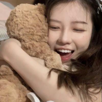唐娜提拉